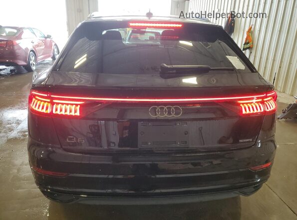 WA1AVAF11MD014655 2021 AUDI Q8 Black უკანა ხედი