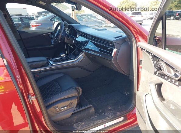 WA1AWBF77MD000931 2021 AUDI SQ7 Red Вид салону спереду