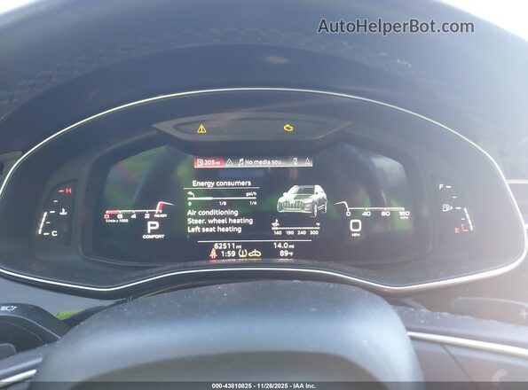 WA1AXBF76ND019730 2022 AUDI Q7 Silver Widok tylnych siedzeń