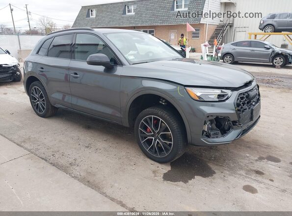 WA1B4AFY2S2054840 2025 AUDI SQ5 Серый Передняя правая четверть