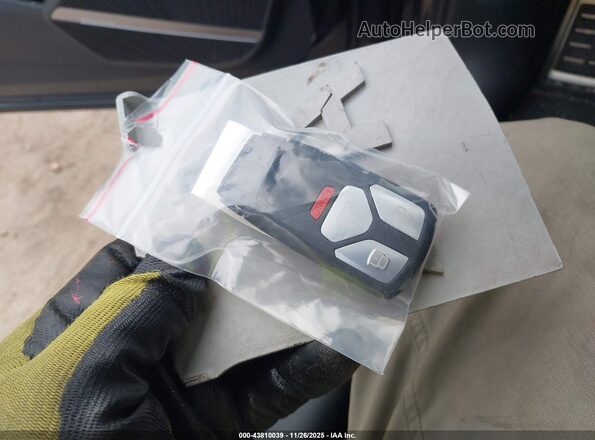 WA1B4AFY2S2054840 2025 AUDI SQ5 Серый Вид панели приборов