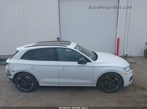 WA1B4AFY3L2076685 2020 AUDI SQ5 White 360 interior view