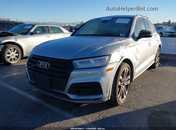 WA1B4AFY6K2076615 2019 AUDI SQ5 Silver Vista tres cuartos delantera izquierda