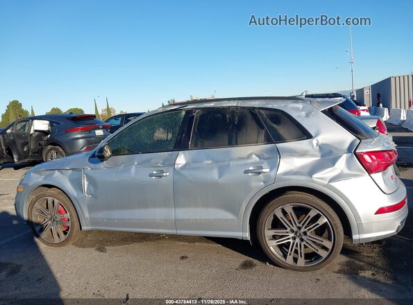 WA1B4AFY6K2076615 2019 AUDI SQ5 Silver Vista interior de 360 grados