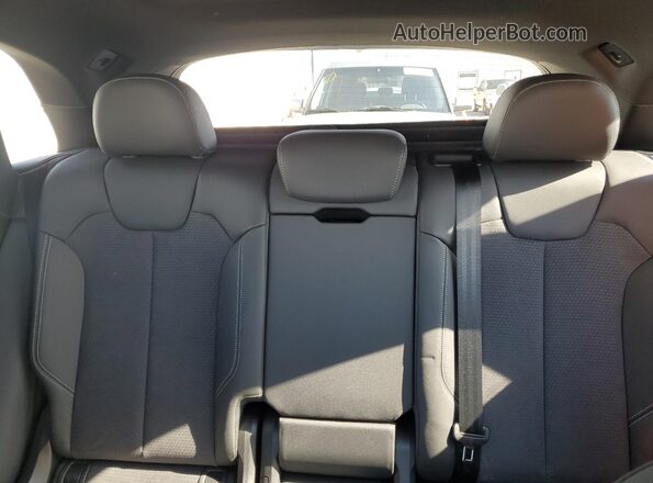 WA1B4AFY8P2154982 2023 AUDI SQ5 Синий Вид задних сидений