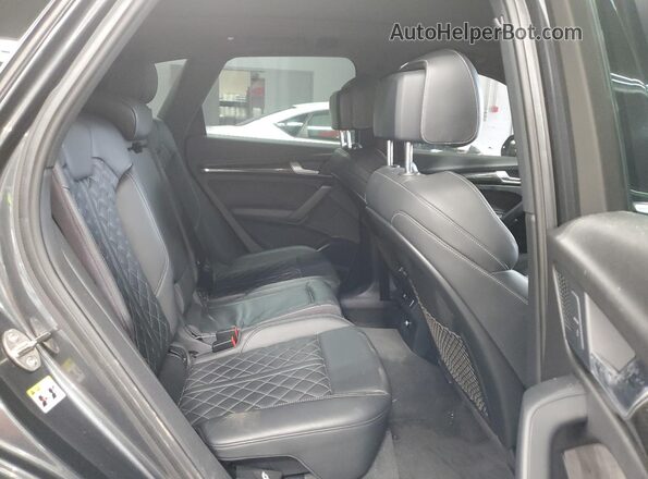 WA1C4AFY8J2002194 2018 AUDI SQ5 Серый Вид задней части салона