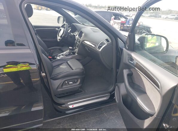 WA1CCAFP4HA073631 2017 AUDI SQ5 Black წინა სალონის ხედი