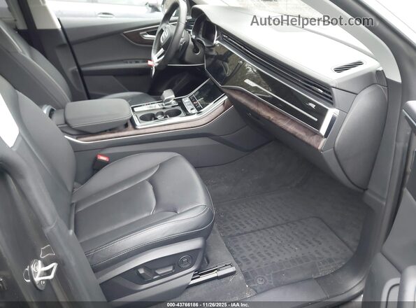 WA1CVAF13LD020156 2020 AUDI Q8 Gray Вид салону спереду