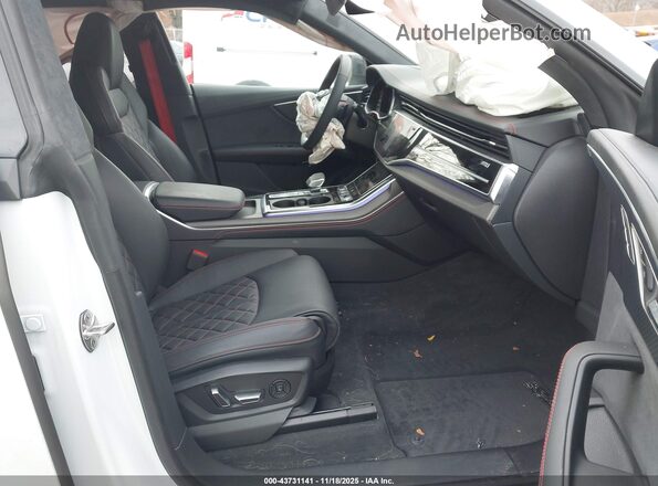 WA1CWBF19SD015691 2025 AUDI SQ8 Белый Вид салона спереди