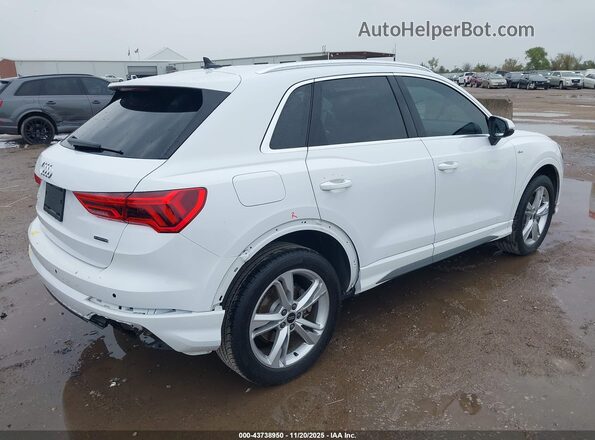WA1DECF30R1124289 2024 AUDI Q3 White Rear right