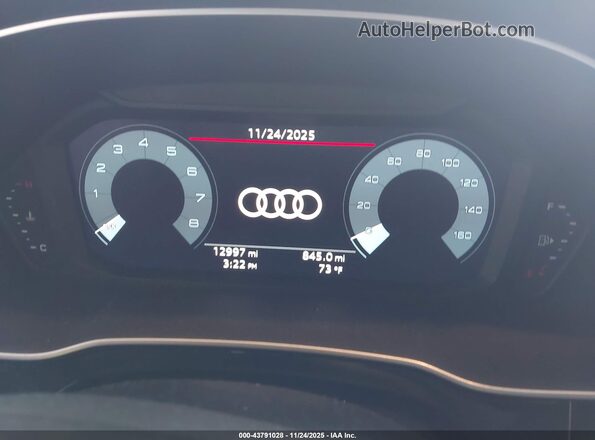 WA1DECF36R1115807 2024 AUDI Q3 Black Вид задніх сидінь