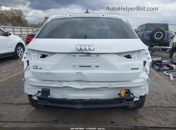 WA1EECF33R1189108 2024 AUDI Q3 Белый 