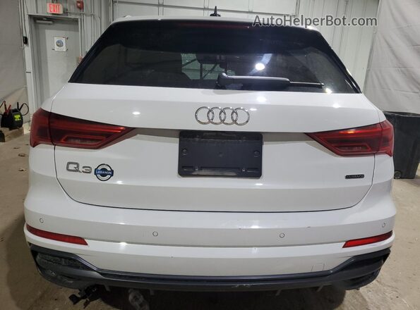 WA1EECF39N1136374 2022 AUDI Q3 White Widok z tyłu