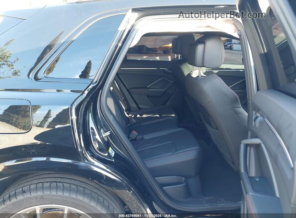 WA1EECF39S1085342 2025 AUDI Q3 Black Vista de la etiqueta del VIN