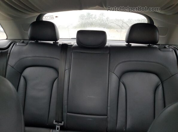 WA1EFCFS2GR020586 2016 AUDI Q3 Black Widok tylnych siedzeń