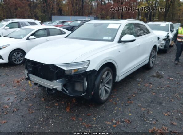 WA1EVAF10MD016740 2021 AUDI Q8 White Front left