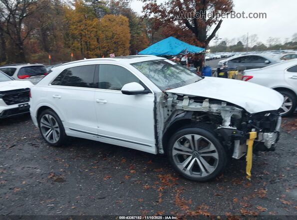 WA1EVAF10MD016740 2021 AUDI Q8 White Rear interior view