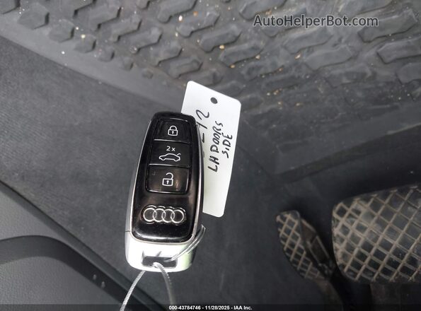 WA1EVAF19LD025953 2020 AUDI Q8 White Առջևի վահանակի տեսք