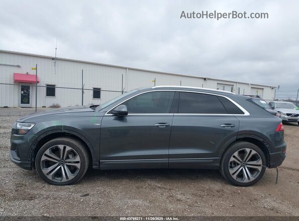 WA1EVBF16ND029452 2022 AUDI Q8 Черный 