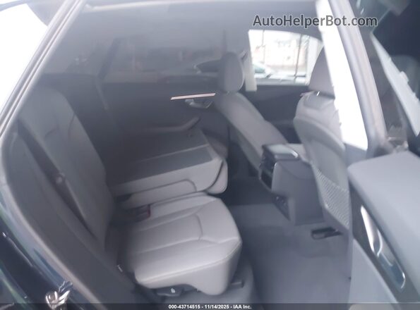 WA1EVBF18SD012678 2025 AUDI Q8 Dark Blue Вид наклейки с VIN-кодом