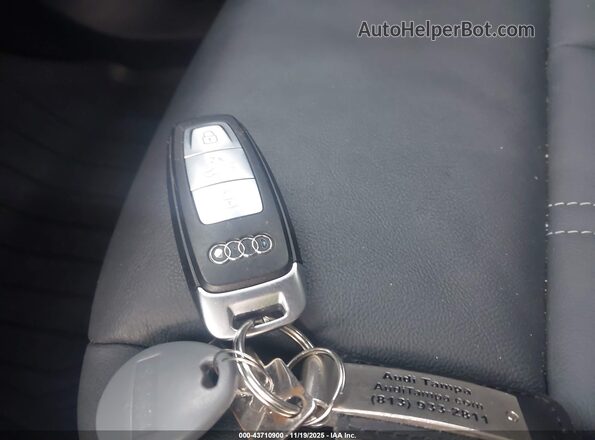 WA1KUBFZ2RP063694 2024 AUDI Q4 Черный Вид панели приборов