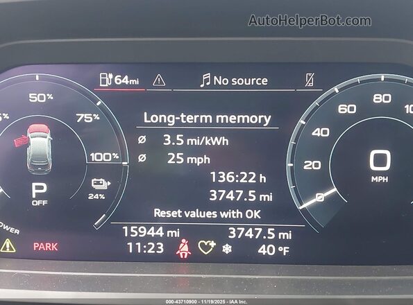 WA1KUBFZ2RP063694 2024 AUDI Q4 Черный Вид задних сидений