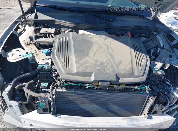 WA1LAAGE2KB011830 2019 AUDI E-TRON Cream Rear view