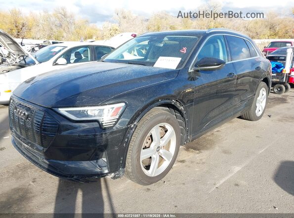 WA1LAAGE3KB022464 2019 AUDI E-TRON Черный Передняя левая четверть