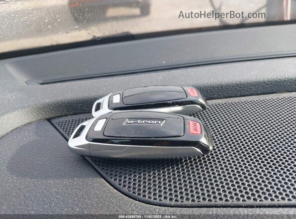 WA1LAAGE6MB022462 2021 AUDI E-TRON White Առջևի վահանակի տեսք