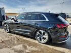 2022 Audi E-tron Premium Plus Черный vin: WA1LAAGE6NB011026
