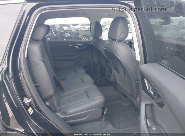 WA1LCBF78PD031045 2023 AUDI Q7 Black Widok naklejki z numerem VIN