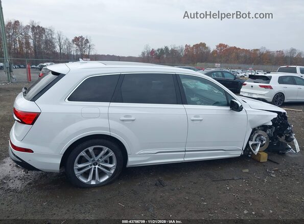 WA1LCBF7XSD001327 2025 AUDI Q7 Белый Панорамный вид салона 360°