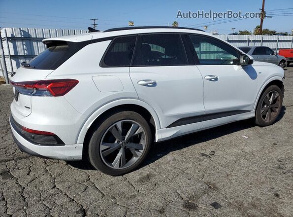 WA1LUBFZ5RP041760 2024 AUDI Q4 White Trasero derecho