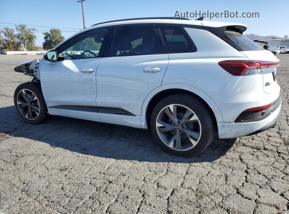 WA1LUBFZ5RP041760 2024 AUDI Q4 White Trasero izquierdo