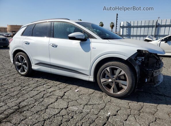 WA1LUBFZ5RP041760 2024 AUDI Q4 White Delantero derecho