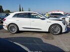 2019 Audi E-tron Premium Plus Белый vin: WA1VABGE3KB018994