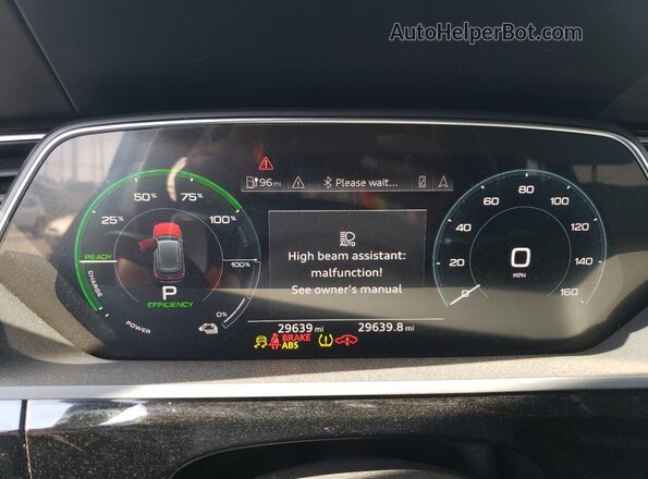 WA1VABGE3KB020566 2019 AUDI E-TRON Черный Вид щитка приборов