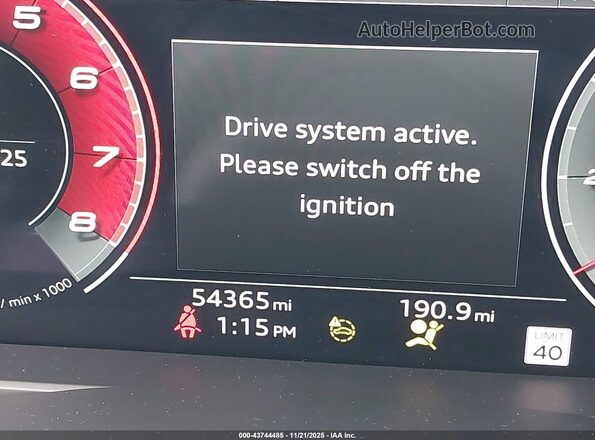 WA1VWBF79ND006894 2022 AUDI SQ7 Черный 