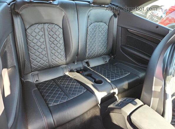 WAU24GF58JN001908 2018 AUDI S5 Gray Rear seats view