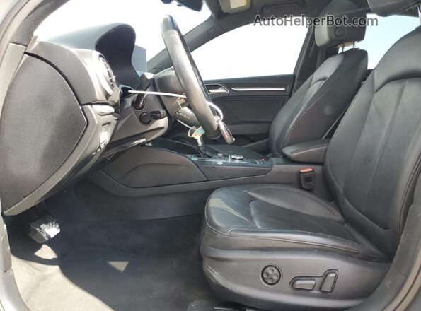 WAUAUGFF2LA102375 2020 AUDI OTHER Серый Вид салона спереди