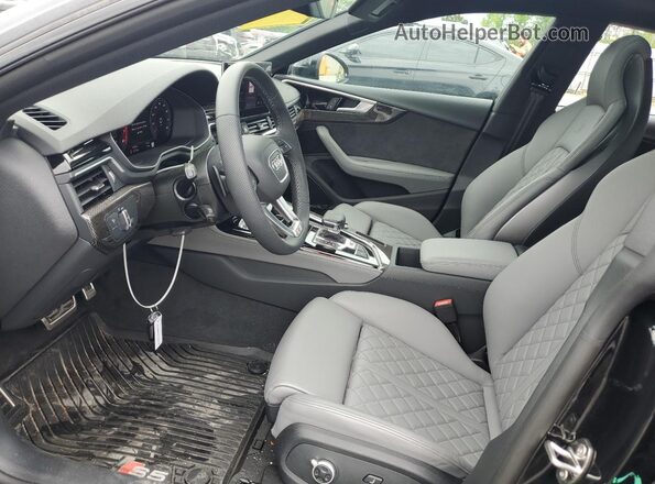 WAUC4CF57RA116015 2024 AUDI S5 Черный Вид салона спереди