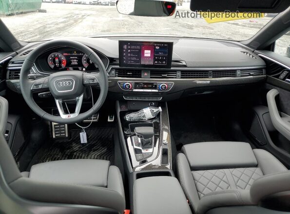 WAUC4CF57RA116015 2024 AUDI S5 Черный Вид панели приборов