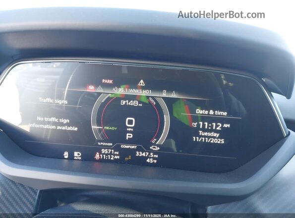 WAUCJBFWXP7000409 2023 AUDI E-TRON Черный Вид задних сидений