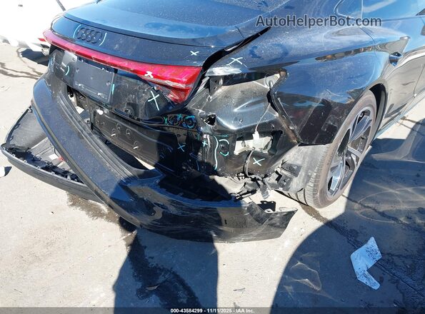 WAUCJBFWXP7000409 2023 AUDI E-TRON Черный Вид спереди