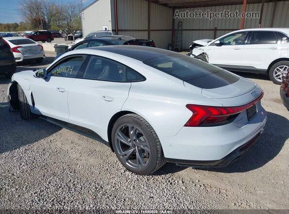 WAUDJBFW8R7002070 2024 AUDI E-TRON Белый Задняя левая четверть