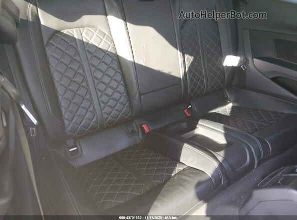 WAUR4AF52KA017204 2019 AUDI S5 Белый Вид наклейки с VIN-кодом