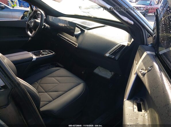 WB523CF08RCP73895 2024 BMW IX Черный Вид салона спереди