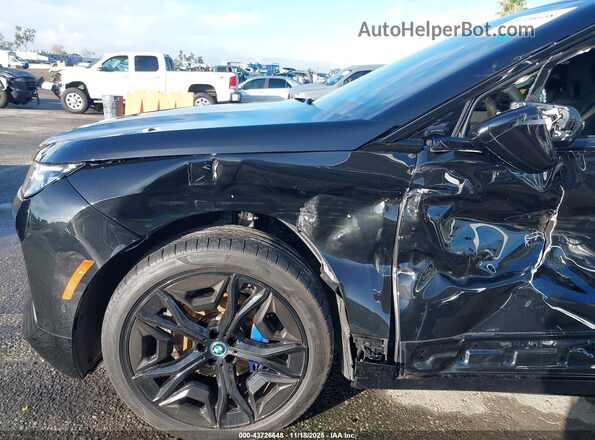 WB523CF08RCP73895 2024 BMW IX Черный Вид спереди