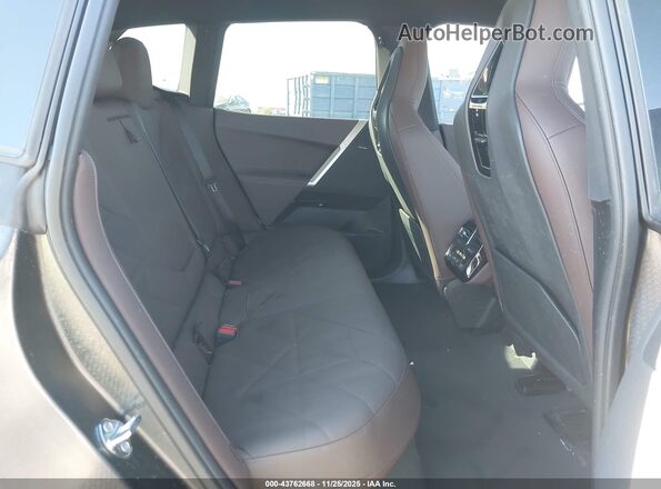WB523CF08RCR62983 2024 BMW IX Gray Вид наклейки з VIN-кодом