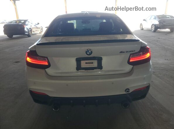 WBA1J7C55GV360571 2016 BMW M2 Белый Вид сзади